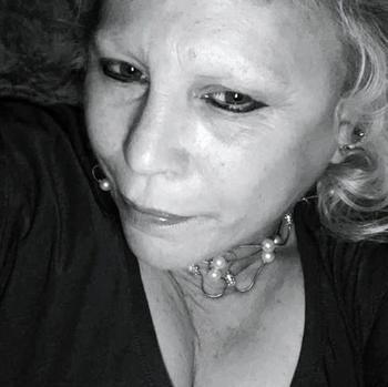 Zoey, 54  female escort, Hickory