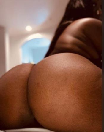 Jayla, 26  female escort, Hickory