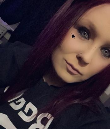 melany, 25  female escort, Hickory